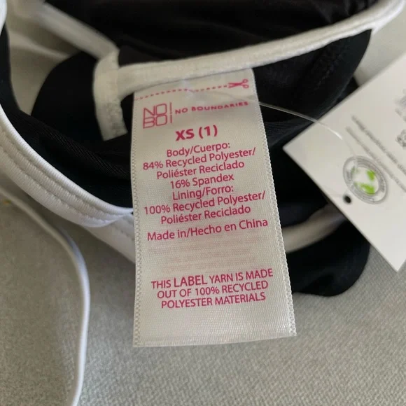 2 Pack BMWT No Boundaries Black & White Underwire Bikini Top (Black & White, XS) - Picture 5 of 7